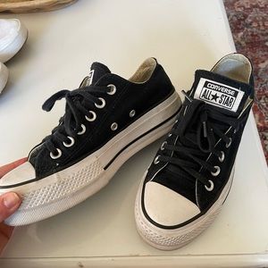 Platform converse